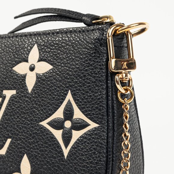Louis Vuitton Mini Pochette Accessoires Black Monogram Empreinte Giant Pouch - Picture 5 of 9